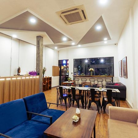 Suite Home Boutique Hotel Phnom Penh Esterno foto
