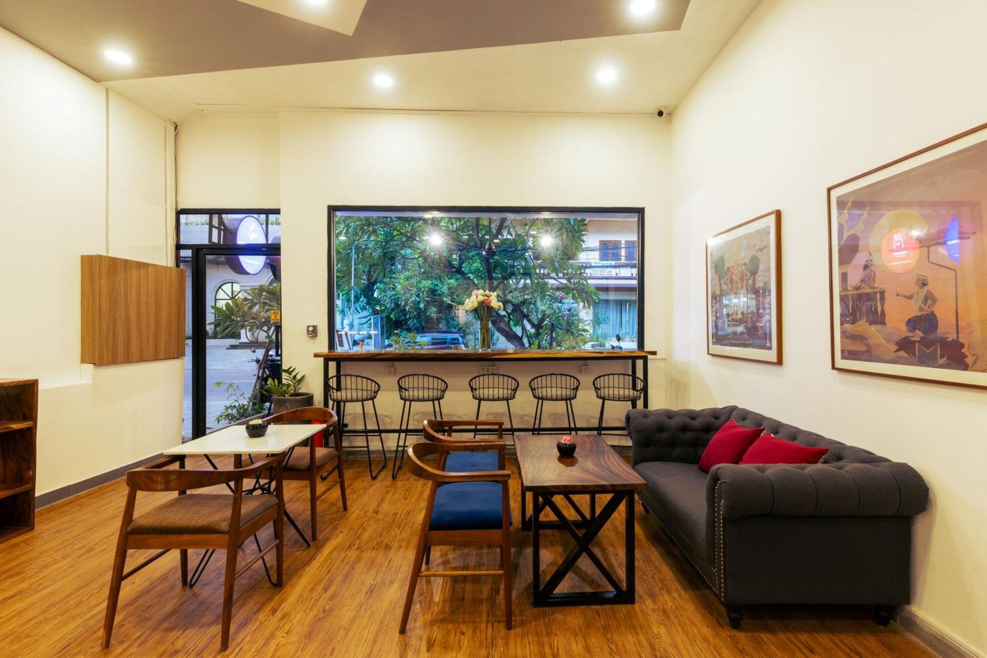 Suite Home Boutique Hotel Phnom Penh Esterno foto