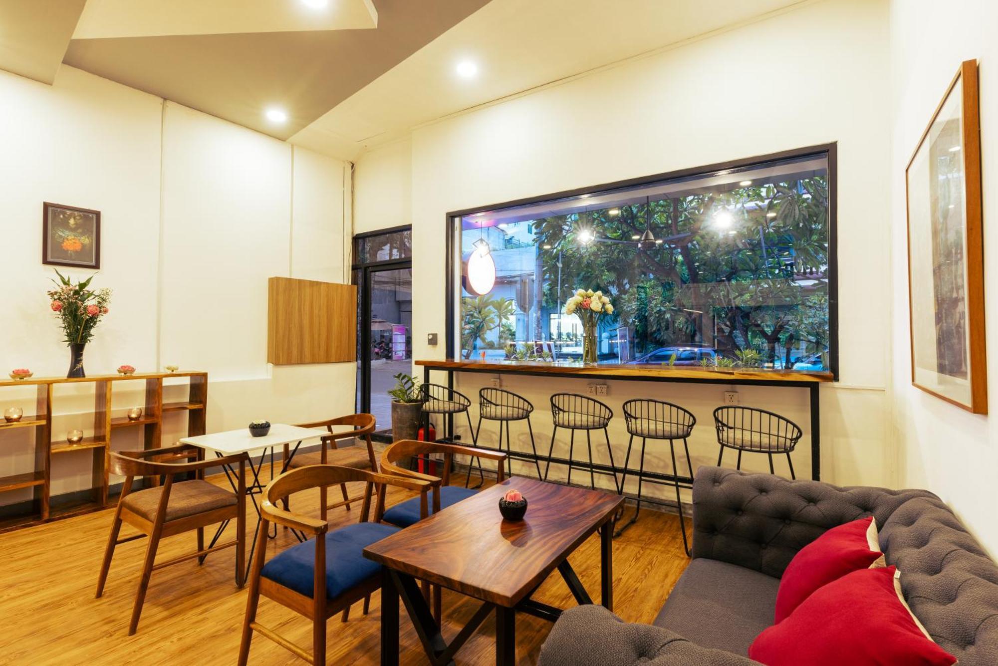 Suite Home Boutique Hotel Phnom Penh Esterno foto