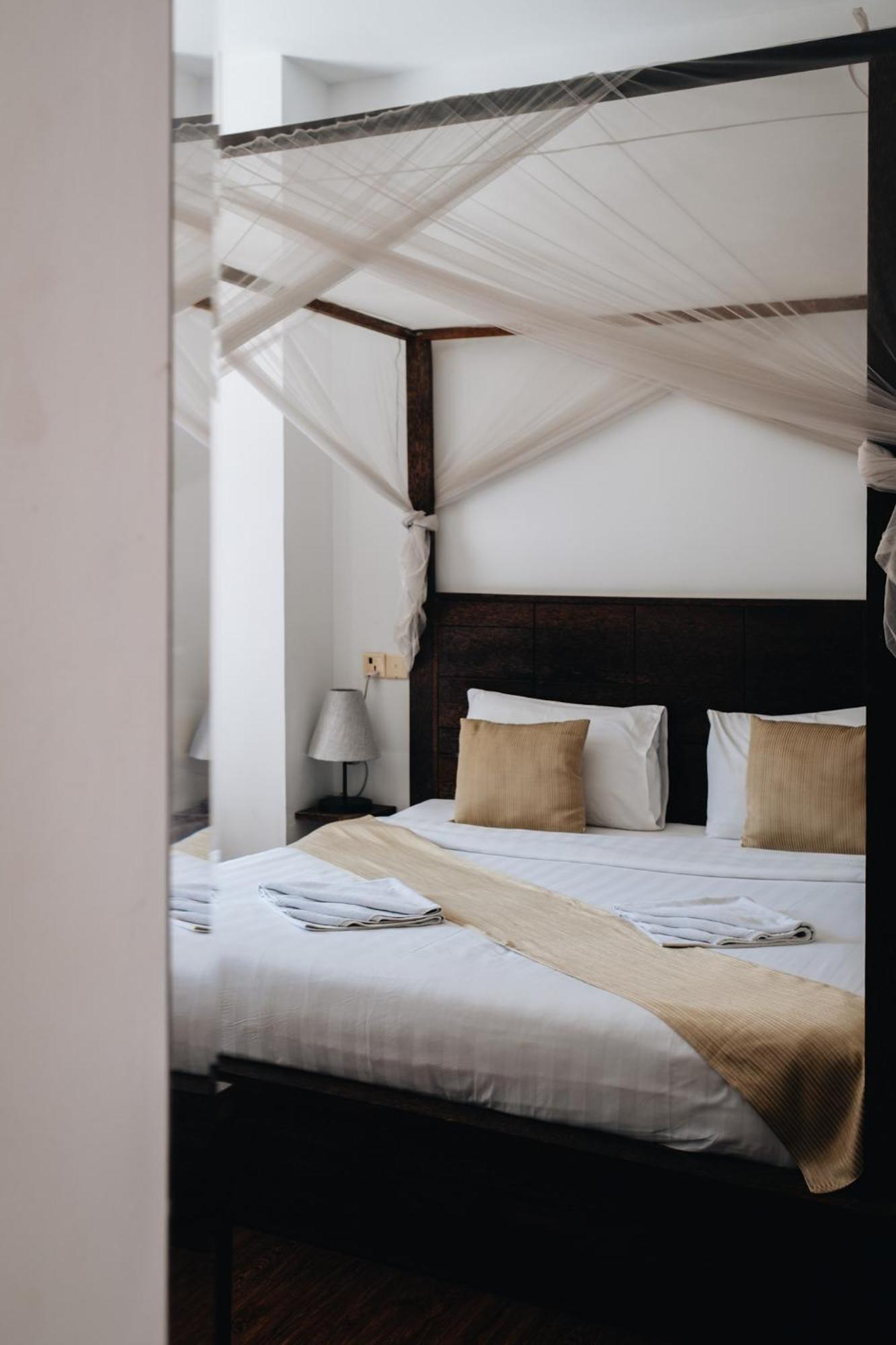 Suite Home Boutique Hotel Phnom Penh Esterno foto